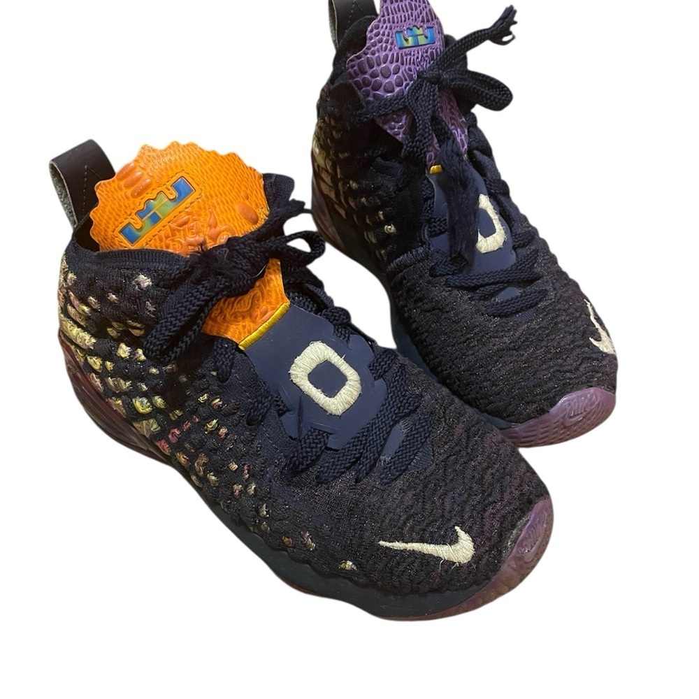 Nike LeBron James XVII 17 Shoes 17 GS Youth 5‎ 5Y Monsters Space Jam
